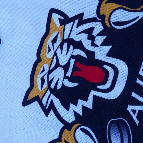 AURORA TIGERS HOCKEY JERSEY #11 - Picture 4 of 6